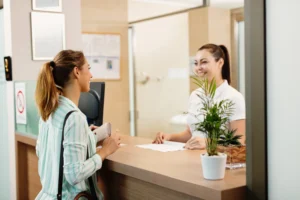 pentingnya peran soft skill hospitality dalam lowongan kerja langsung diterima